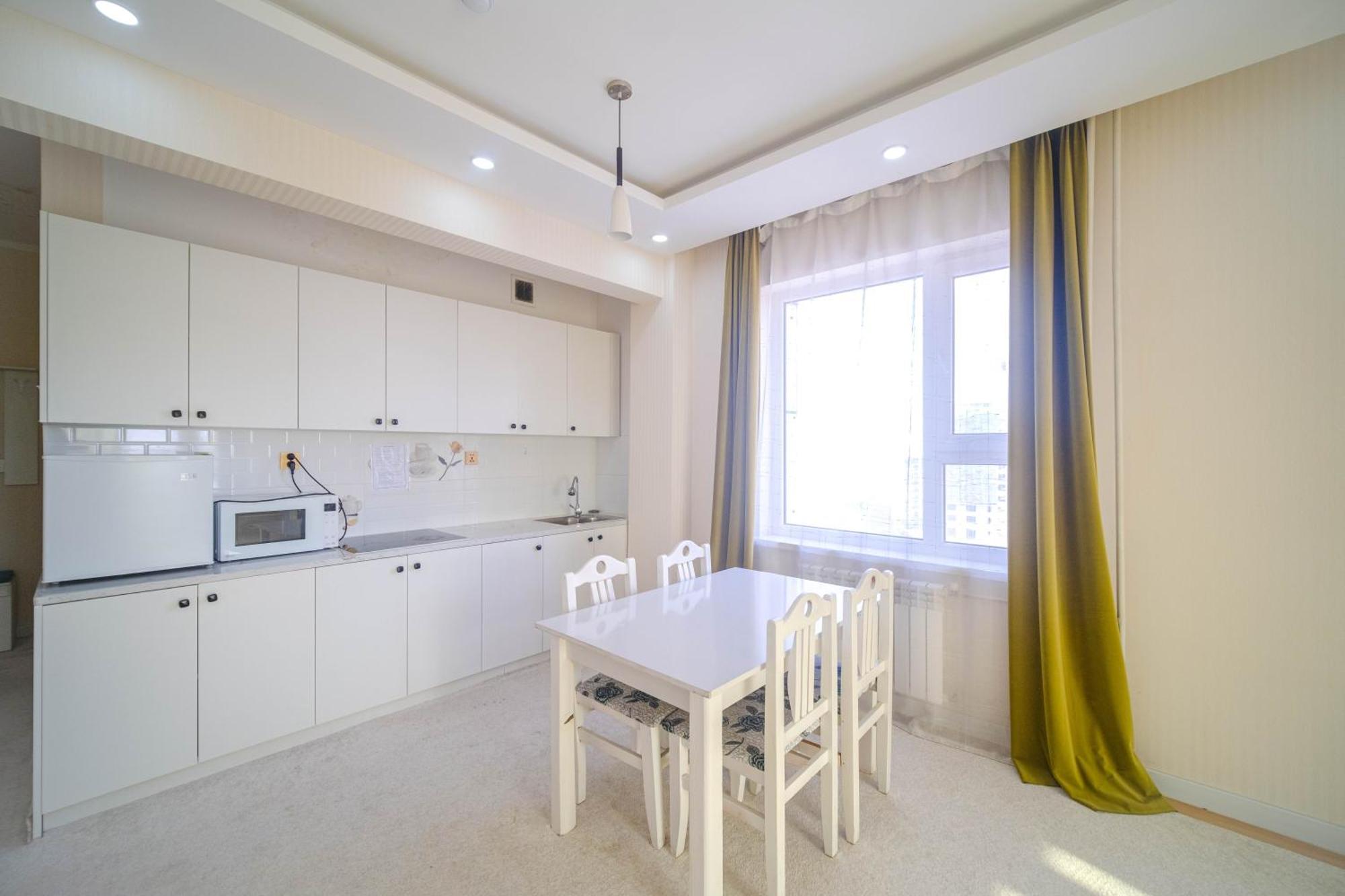 Eagle Town Serviced Apartment Улан-Батор Экстерьер фото