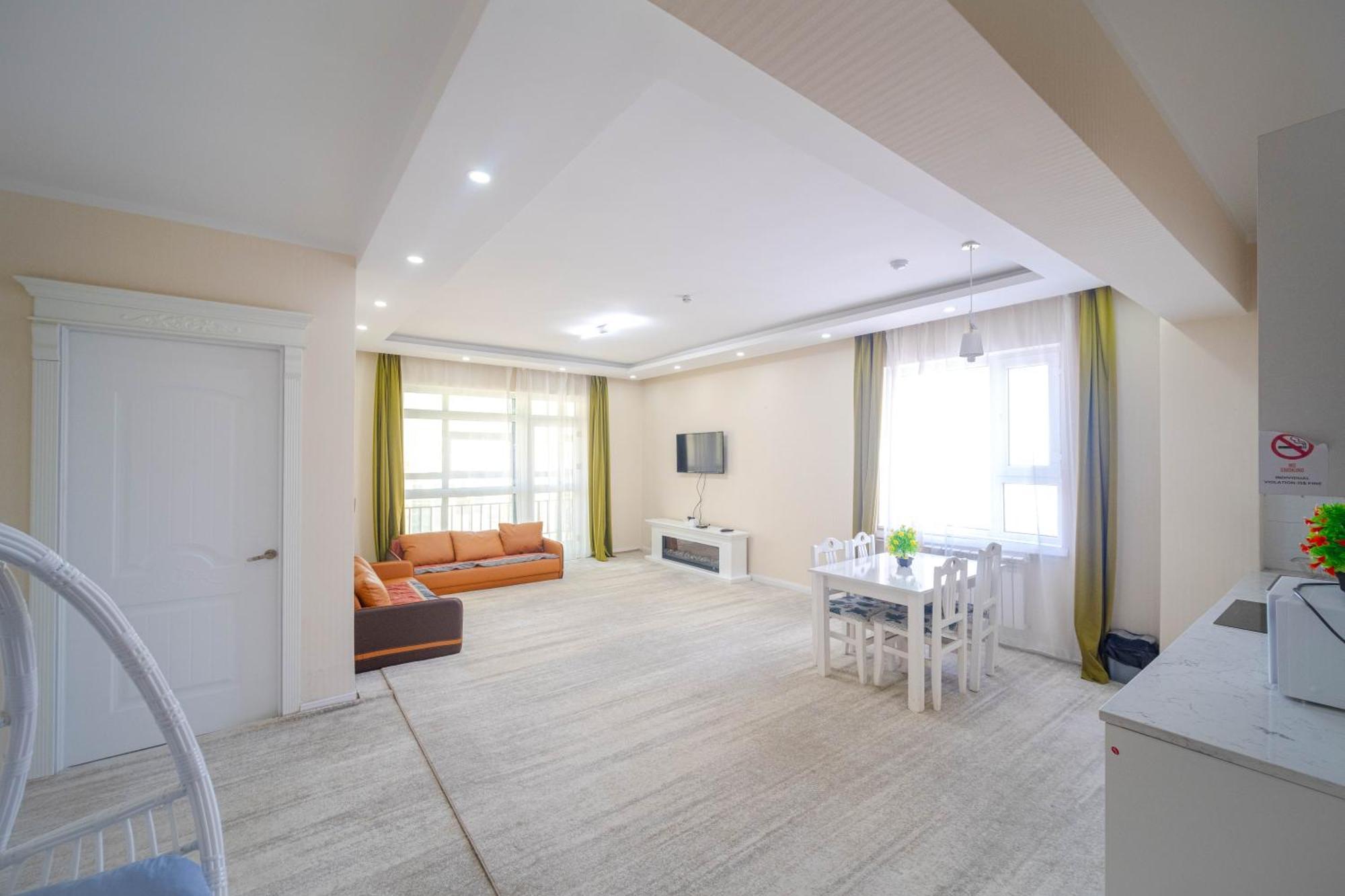 Eagle Town Serviced Apartment Улан-Батор Экстерьер фото